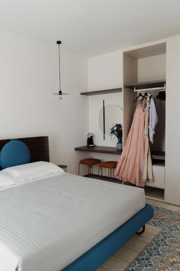 Hotel La Dimora dei WaLori Bisceglie Esterno foto